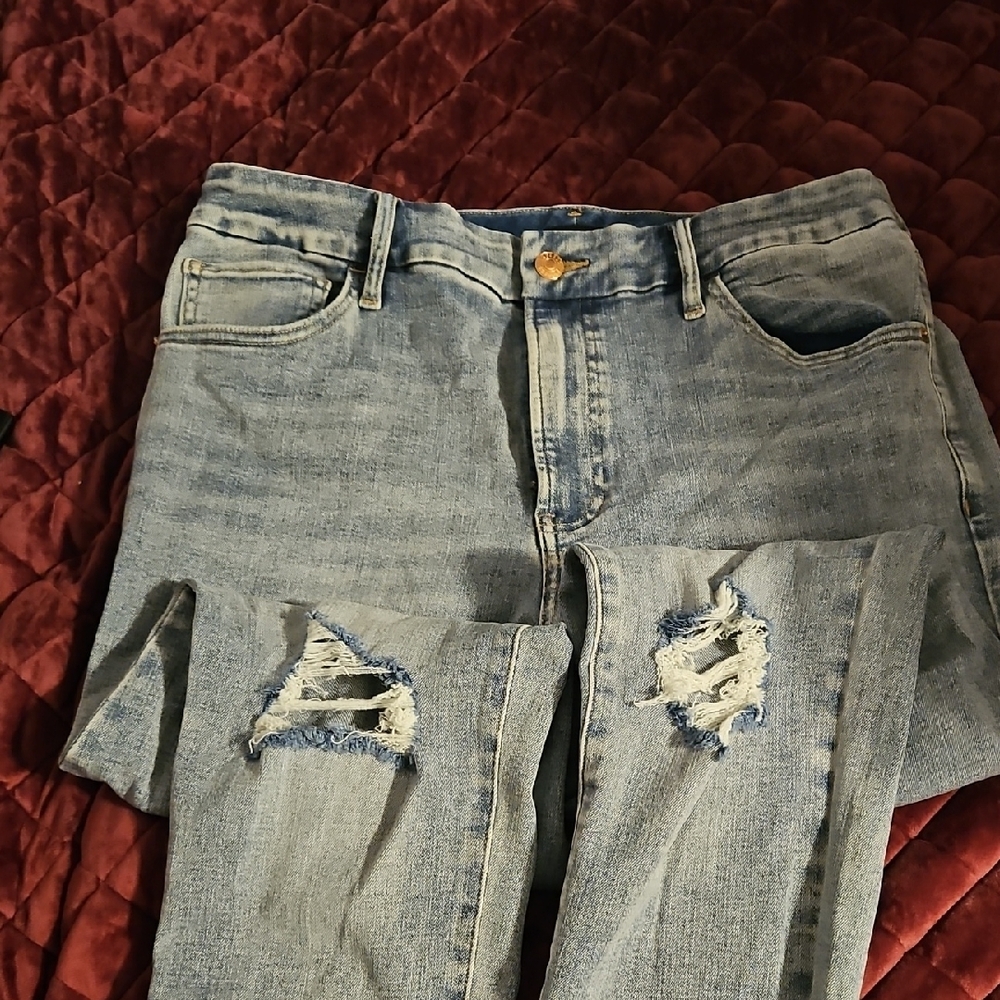 Express Distressed Women's Jeans